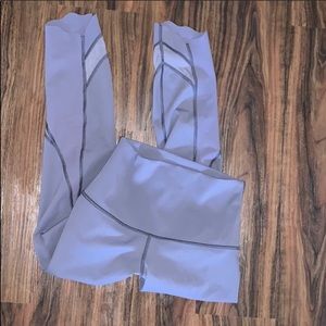 Grey scallop detail lululemon legging